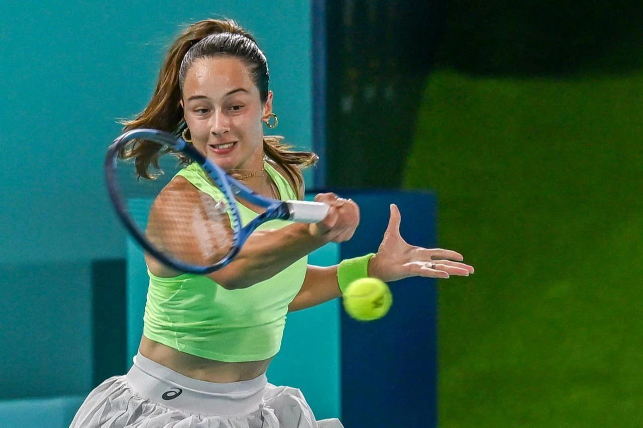 In the women’s singles event of the Mubadala Abu Dhabi Open, organized by the WTA in Abu Dhabi, Turkish tennis player Zeynep Sonmez faced Filipino opponent Alexandra Eala. UAE, February 2, 2026. (AA Photo)