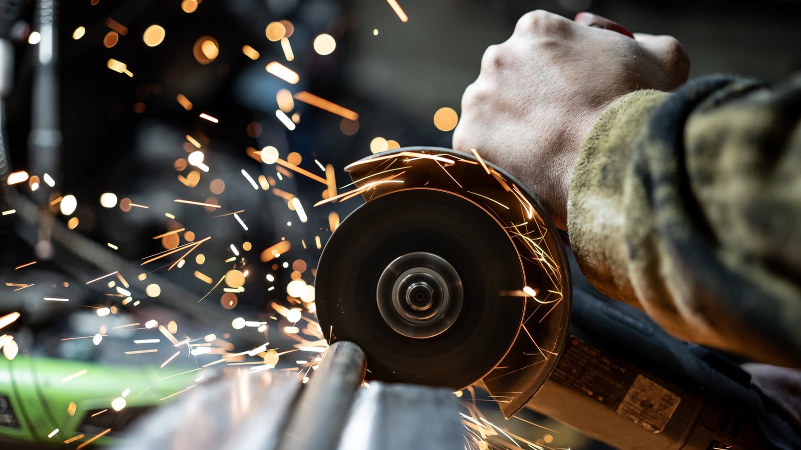 Manufacturing growth drives pick-up in hiring, PMI shows