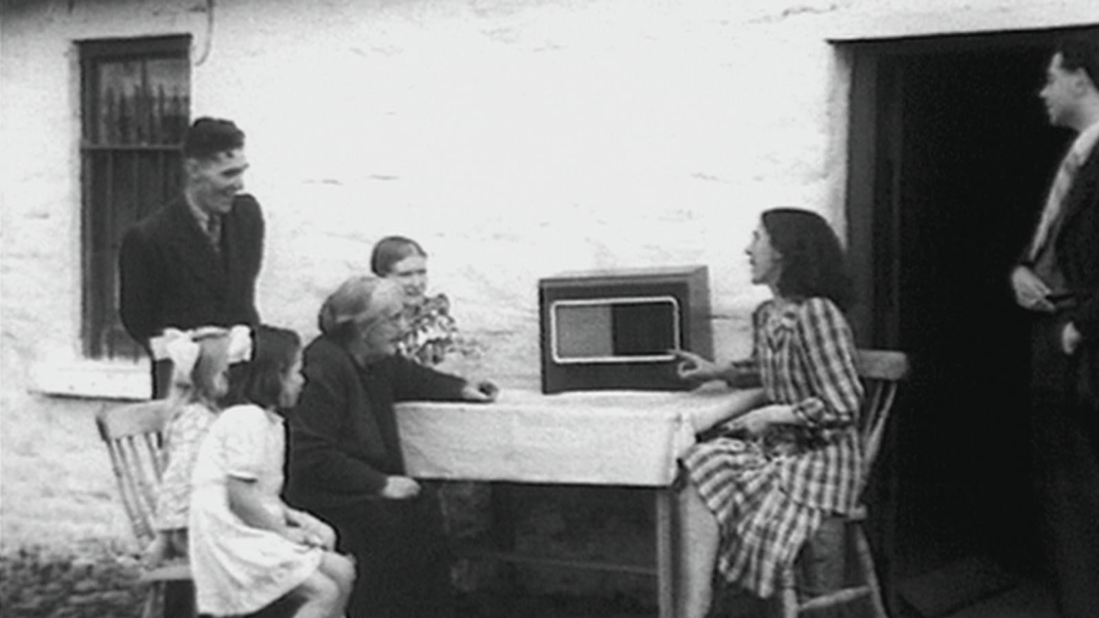 RTÉ 100: The slow evolution of news broadcasting