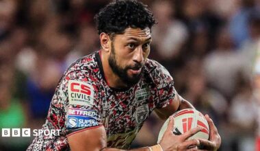Isaac Liu in action for Leigh Leopards against Leeds Rhinos