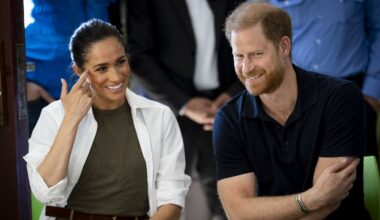 Decision not to protect Harry and Meghan puts them 'in danger', says ex-royal officer