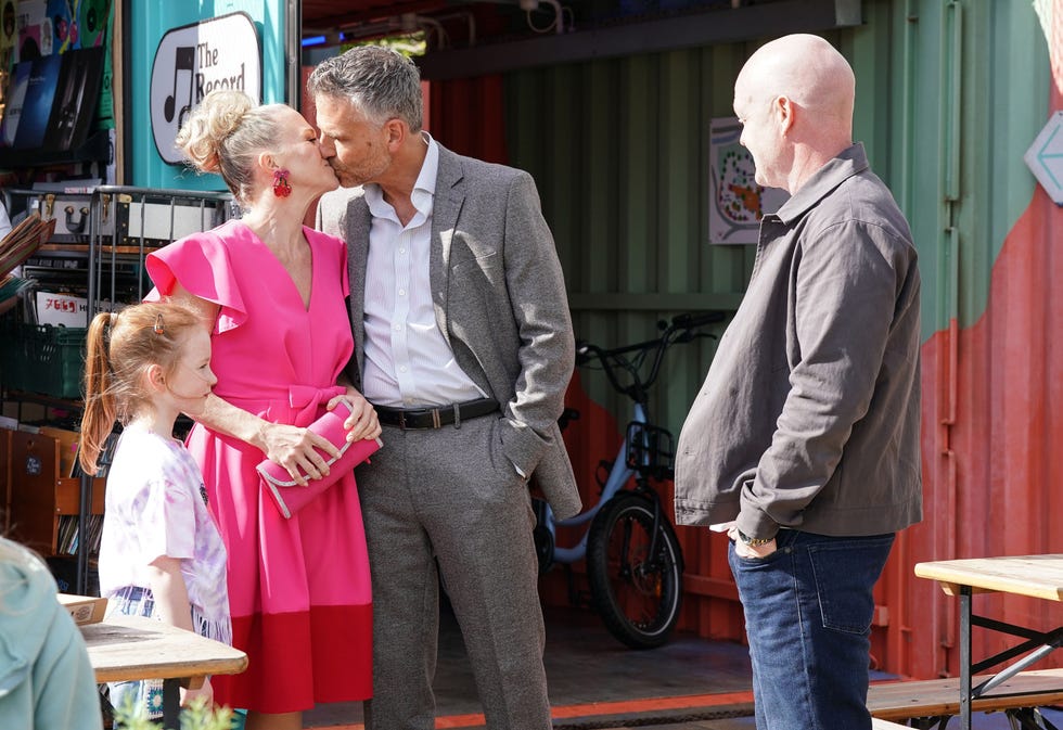 Annie Branning, Linda Carter, Clive Masters, Max Branning, EastEnders annie branning, linda carter, clive masters, max branning, eastenders