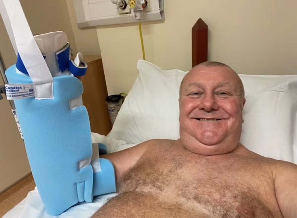 Peter in hospital after the bite