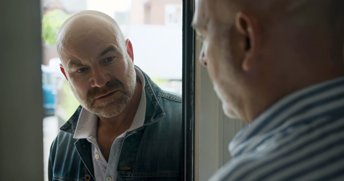 Coronation Street airs intriguing Tim Metcalfe and Richie Parkinson twist