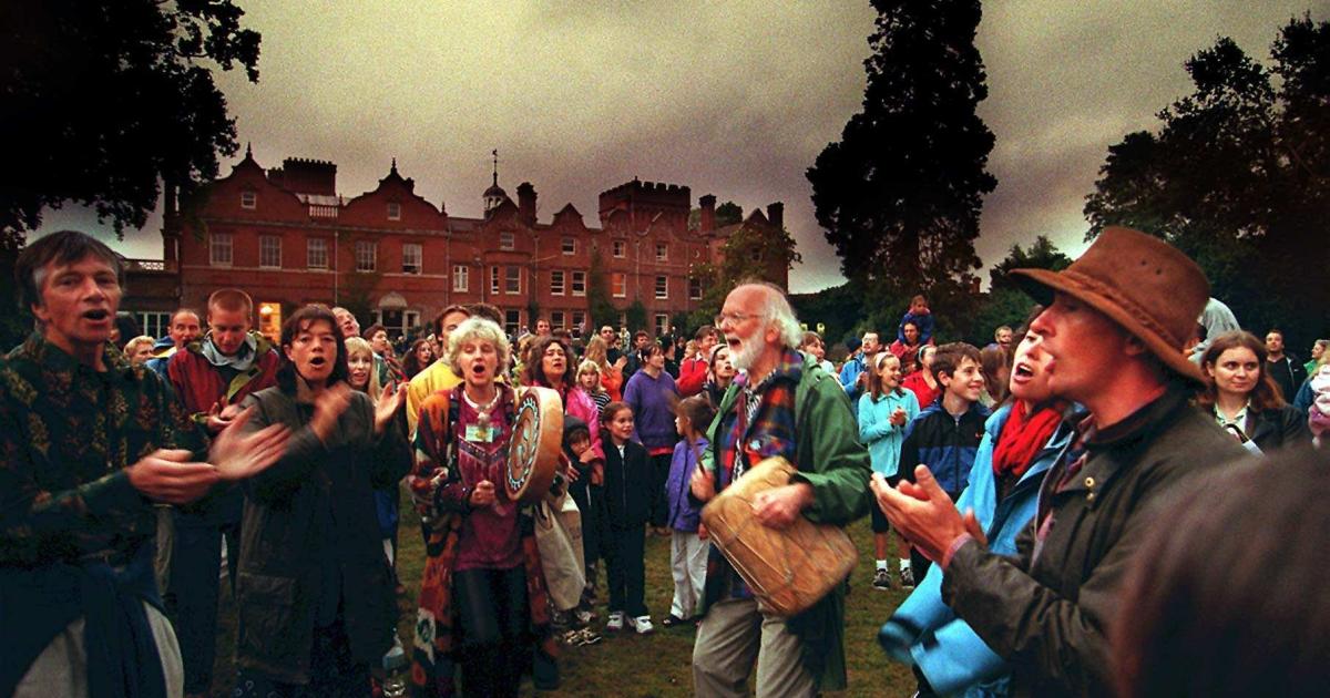 Historic pictures from Bournemouth of solar eclipses