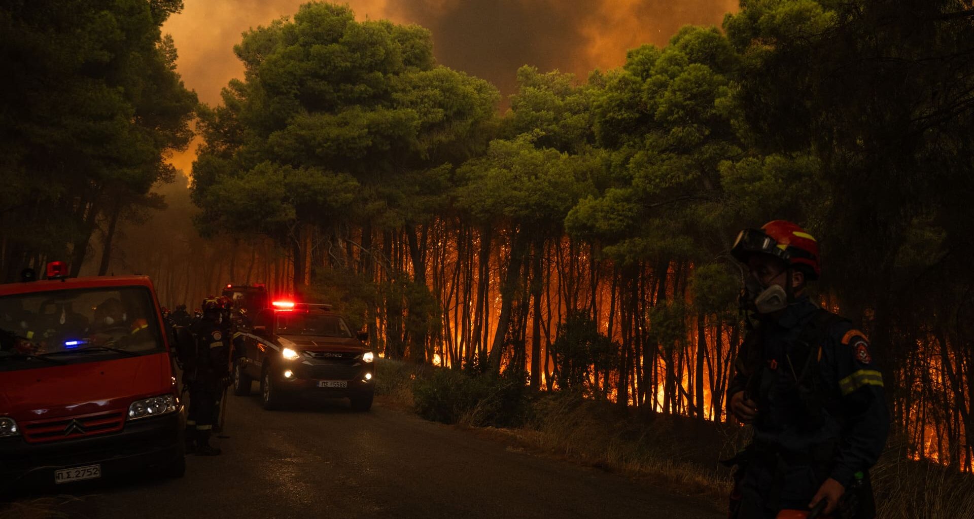 Wildfires rage in Greece; firefighters battle blazes in France, Spain