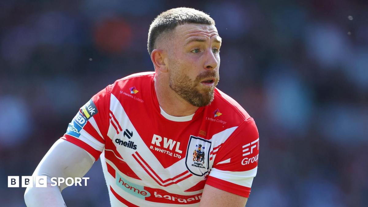 Jackson Hastings preparing to throw a pass during St Helens' game with Castleford