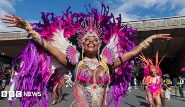 Notting Hill Carnival live: Dancers, DJs and drummers on 60th anniversary