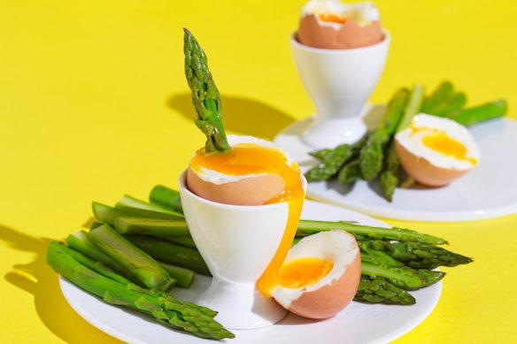 Soft-boiled eggs make a healthy, easy meal.