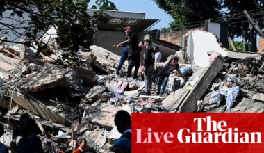 More than 100 dead and buildings collapsed after 7.4-magnitude earthquake shakes Colombia – latest news | Colombia