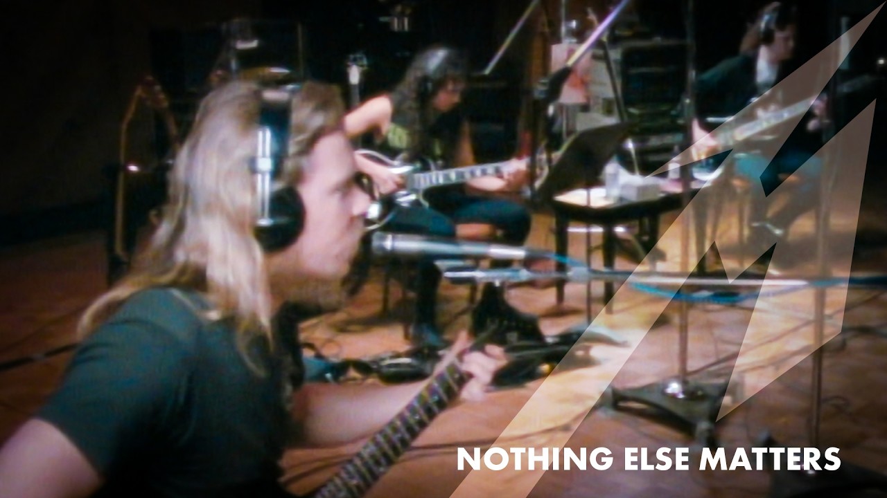 Metallica: Nothing Else Matters (Official Music Video) - YouTube