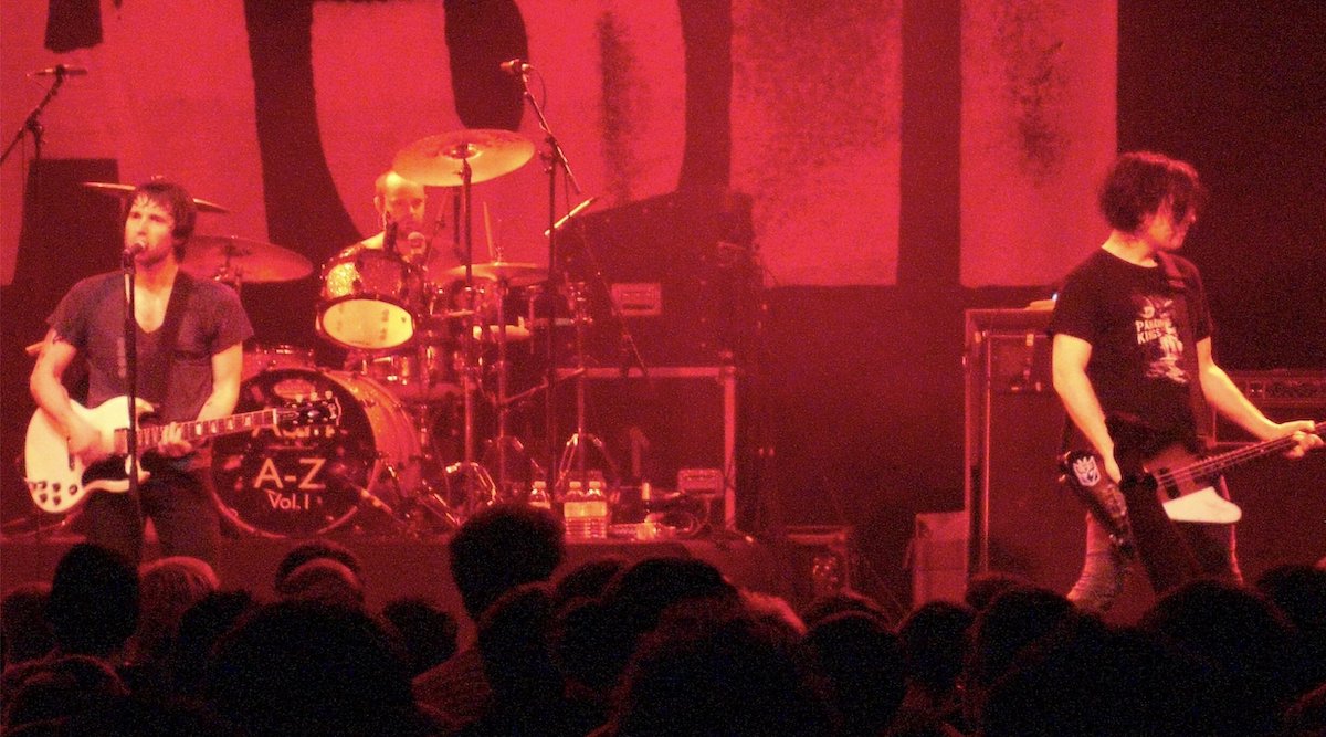 Britpop-era stars reveal 30th anniversary tour including special show in Wales