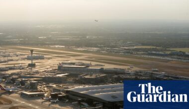 Heathrow passengers face disruption after flood restricts access | Heathrow airport
