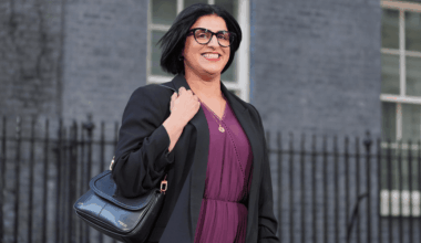 Migrant crisis: Shabana Mahmood urged to 'press ahead' with migration crackdown despite Labour backbench revolt