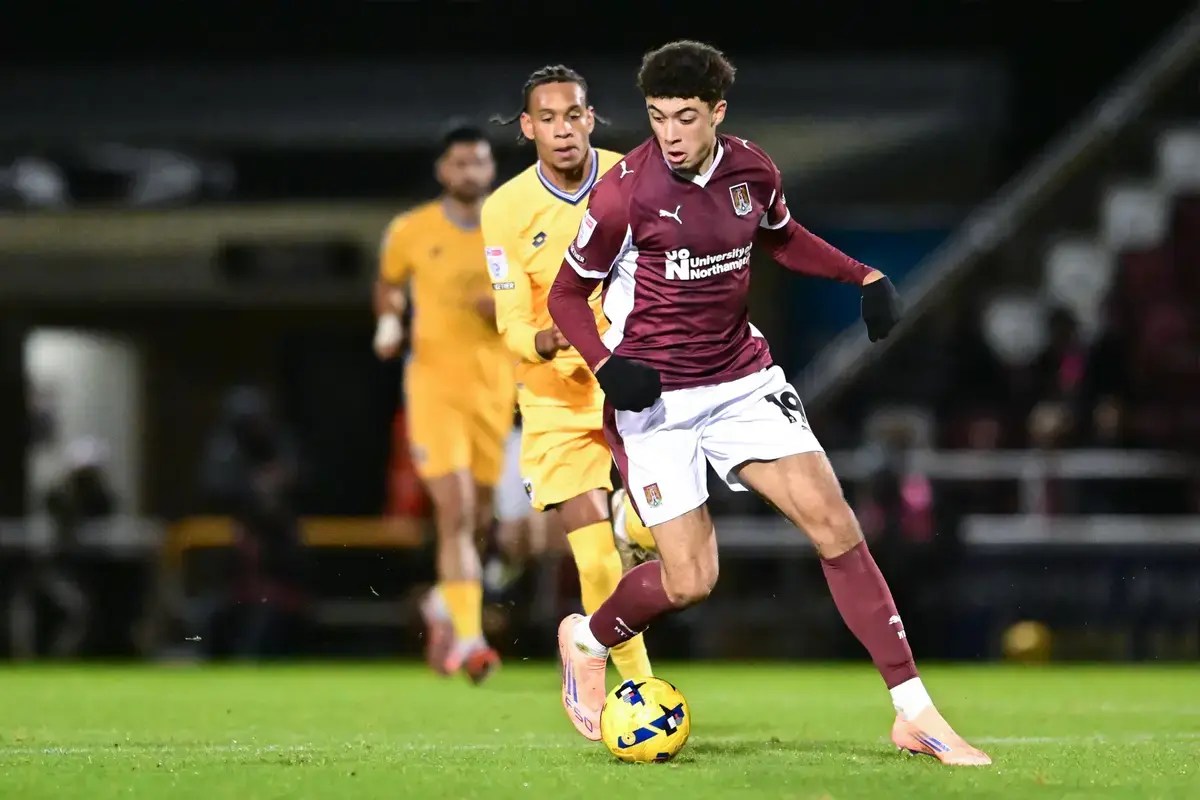 Lincoln City Reportedly Agree Manchester United Deal