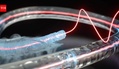 Freezing liquid inside optical fibre makes light and sound interact more than 1,000 times more strongly