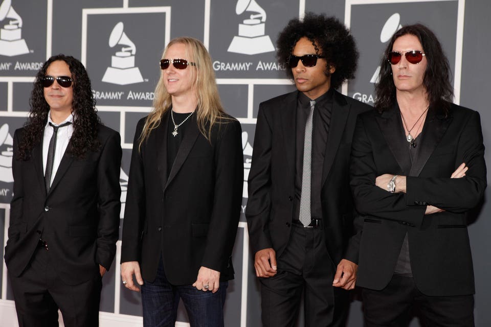 The 52nd Annual GRAMMY Awards - Red Carpet