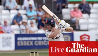 Warwickshire v Nottinghamshire, Essex v Surrey, and more: county cricket, day two – live | County Championship