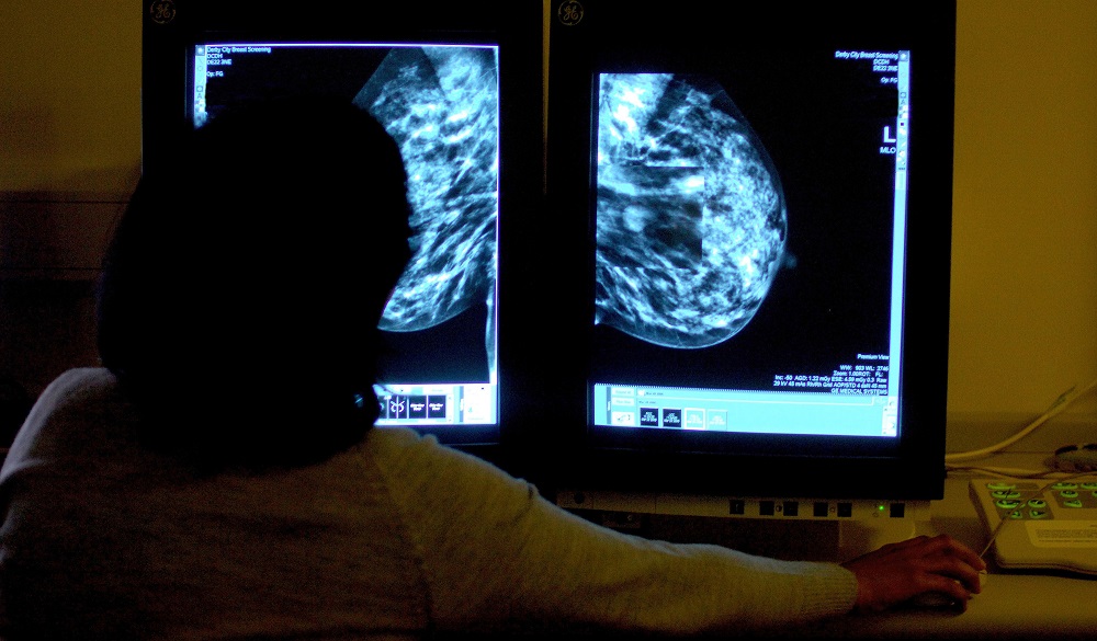Row as private sector cancer centre announced for Wales