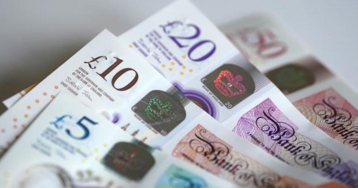 HMRC paying back almost £4,000 to thousands of pension savers