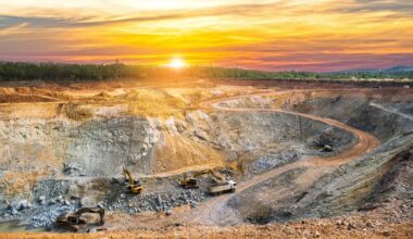 UK Government Takes Stake in Tungsten Mine With £71m Mine Bet