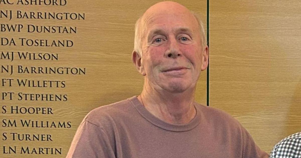 Tribute to Falmouth and Cornwall cricket legend David Toseland