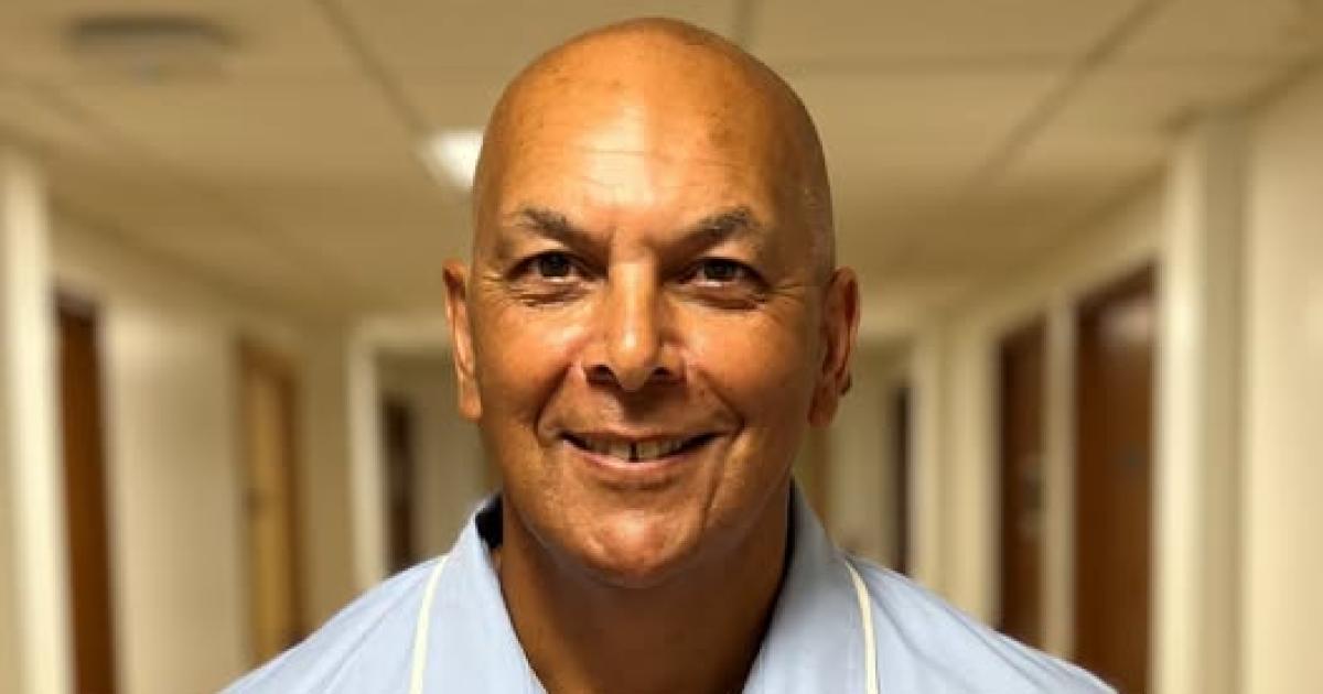 Long-serving nurse at James Paget Hospital retires