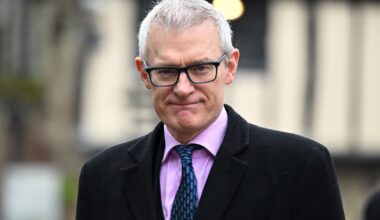 Jeremy Vine steps down from presenting role after furious backlash - London Evening Standard