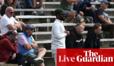Yorkshire v Leicestershire, Warwickshire v Notts and more: county cricket, day three – live | County Championship