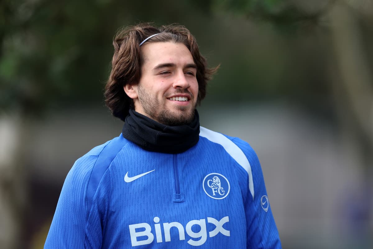 Chelsea open to triple striker deal in overhaul with latest exit close - London Evening Standard