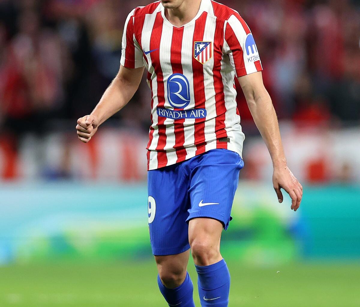 Arsenal sent Julian Alvarez update after new twists in transfer saga - London Evening Standard