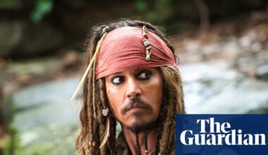 Johnny Depp in talks to return to Pirates of the Caribbean franchise | Johnny Depp