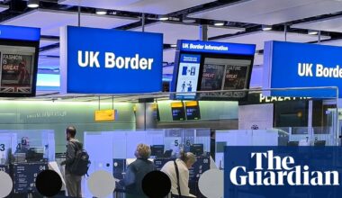 Woman stranded in Spain after UK’s eVisa system mistakes her for twin sister | Immigration and asylum