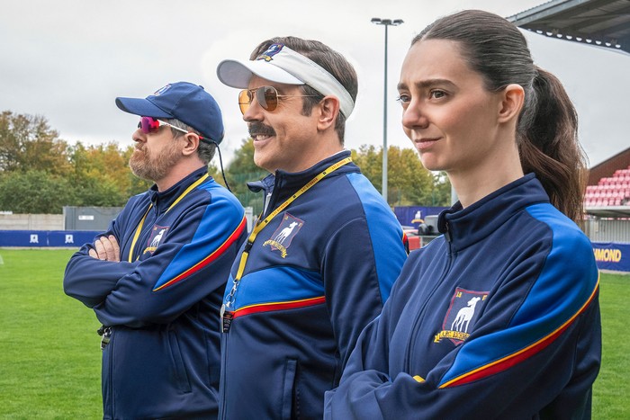 33_Apple_TV_Ted_Lasso_Key_Art Brendan Hunt, Jason Sudeikis and Tanya Reynolds in Ted Lasso