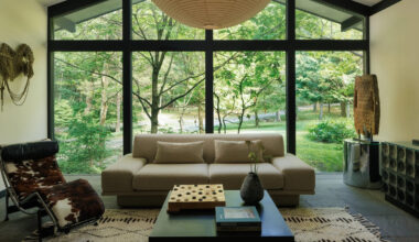Ten acres of forest surround this Hudson Valley bungalow