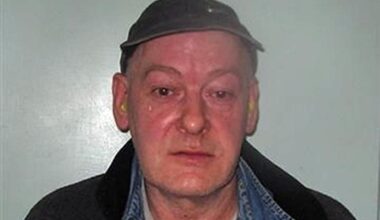 Double murderer John Sweeney dies in prison - London Evening Standard