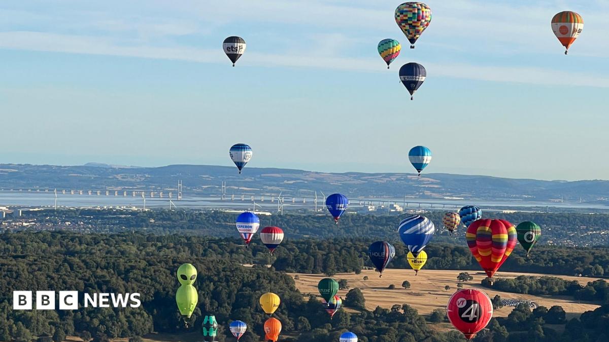 Bristol Balloon Fiesta gets started at Ashton Court with first mass ascent - live updates