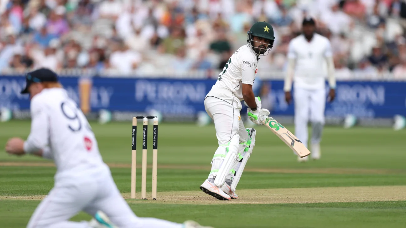 Eng vs Pak - Sarfaraz bemoans batting, as Pakistan face huge task to save Test