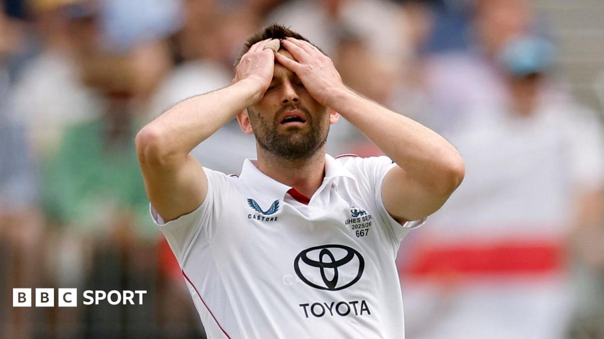 Mark Wood reacts during England's first Ashes Test in Perth