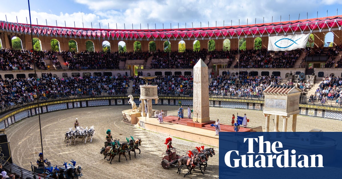 From occupied Crimea to Oxfordshire: the Kremlin links to new £600m UK theme park | Business