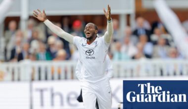 Archer illuminates fading summer as Pakistan’s marzipan men melt away | England cricket team