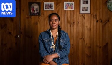 Climate change forces family to leave behind 'beautiful' life in Tuvalu