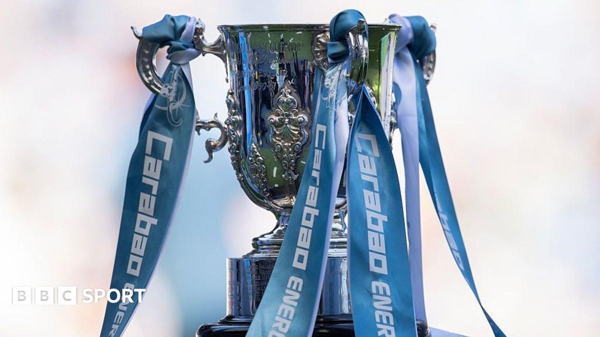 A close up picture of the EFL Cup trophy