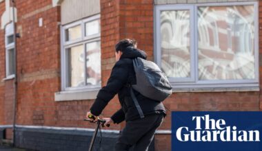 Number of children injured in e-scooter crashes in England surges | Road safety