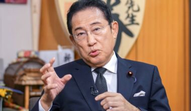 Kishida sees growth strategy as game changer for yen