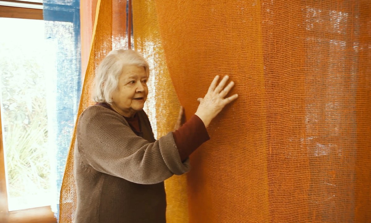 New documentary chronicles the late Brazilian artist Amélia Toledo’s boundary-pushing work - The Art Newspaper