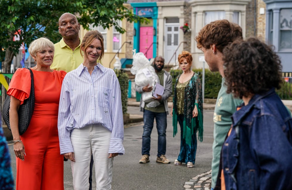 EMBARGOED UNTIL 25/08/2026 00:01 Nicola Mitchell, George Knight, Gemma Hawkins, Jodie Hawkins, Ryder Hawkins, EastEnders nicola mitchell, george knight, gemma hawkins, jodie hawkins, ryder hawkins, eastenders