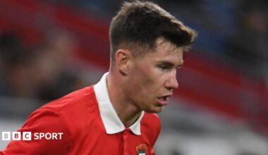 Cameron Congreve in action for Wales