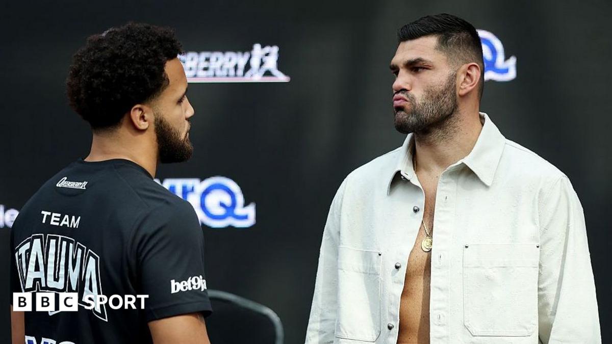 Moses Itauma and Filip Hrgovic look at each other at the news conference