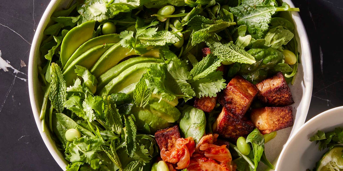The Volumetrics Diet Can Help You Lose Weight Without Eating Tiny Portions